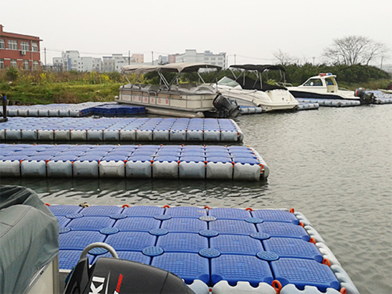 Pontoon Tabe Floot